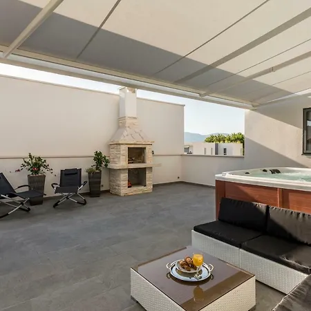 Sea Pearl Luxury