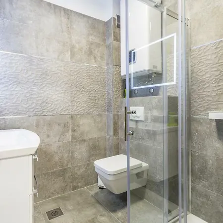 Sea Pearl Luxury Daire Podstrana